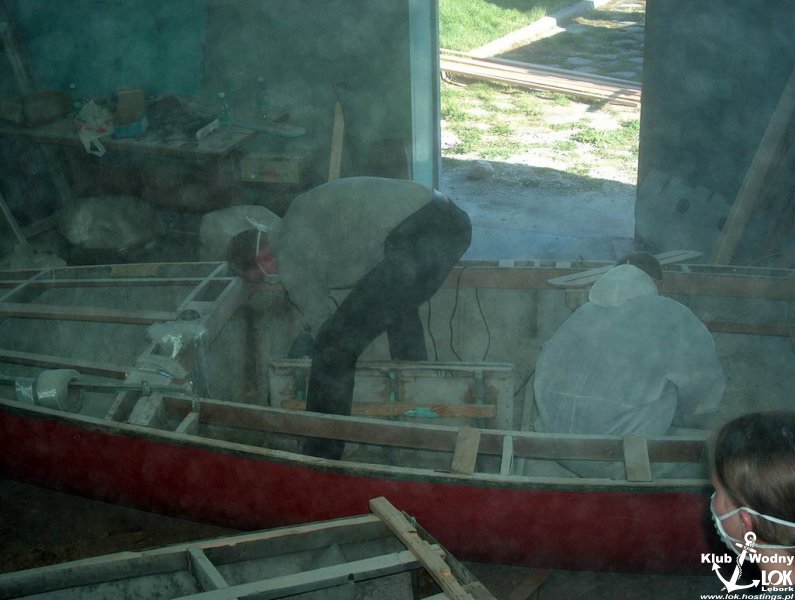 UKS REMONTUJE OMEGI 2004